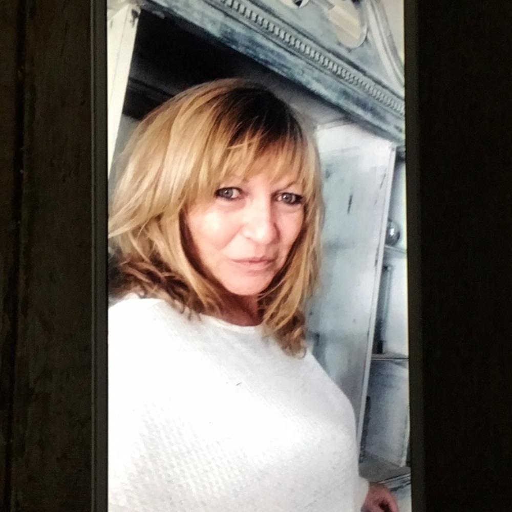 Meet your Posher, Deborah